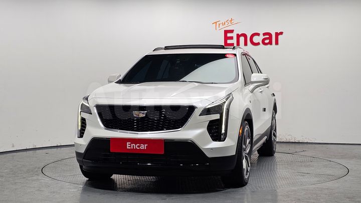 Cadillac XT4 2023 — 3