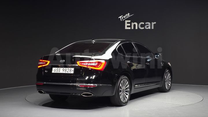 Kia K7 2015 — 2