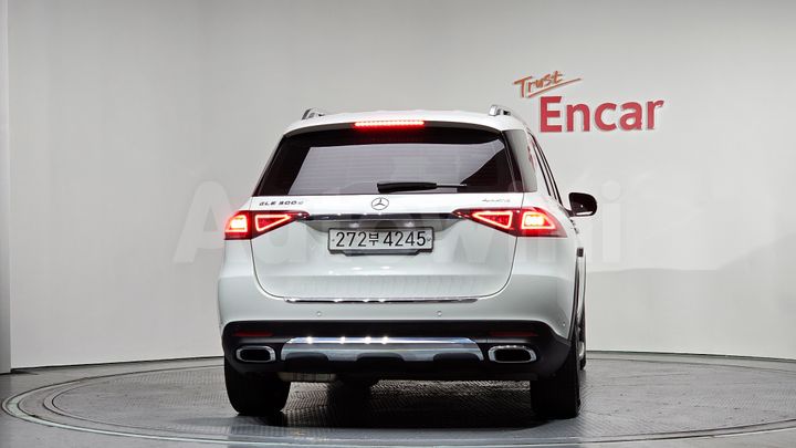 Mercedes Benz GLE Class 2019 — 4