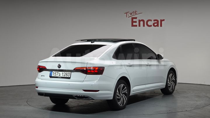 Volkswagen Jetta 2021 — 2