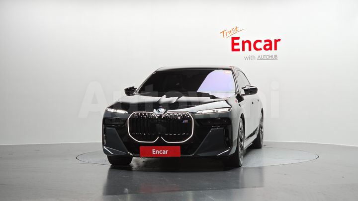 BMW i7 2025 — 3