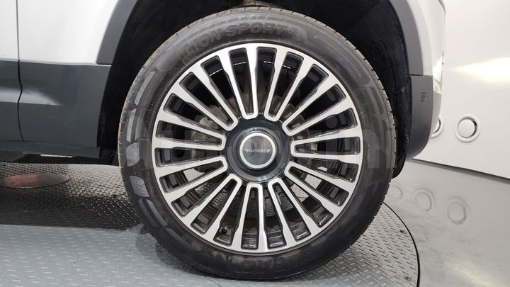 Land Rover Defender 2022 — 5