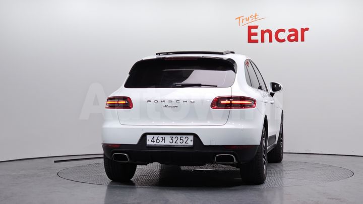 Porsche Macan 2017 — 4