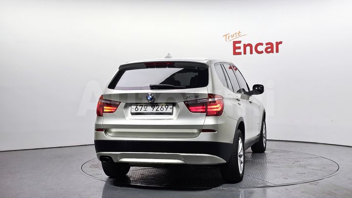 BMW X3 2011 — 4