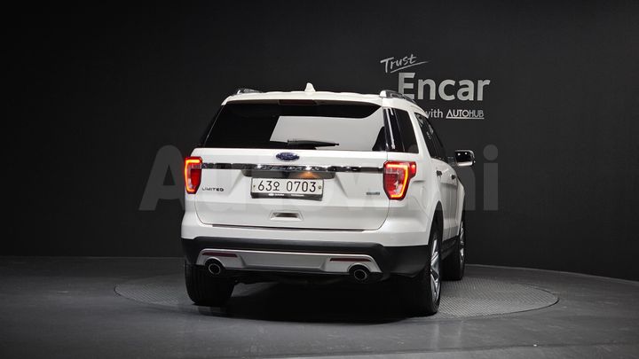 Ford Explorer 2016 — 4