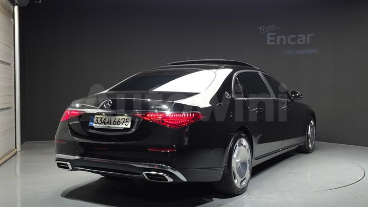 Mercedes Benz S Class 2022 — 2