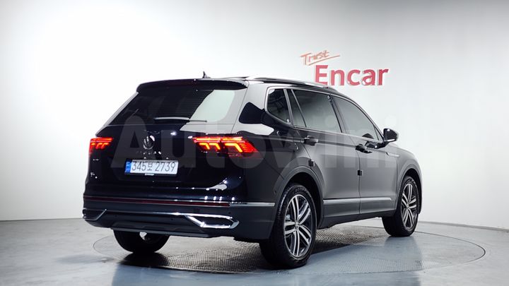 Volkswagen Tiguan 2024 — 2