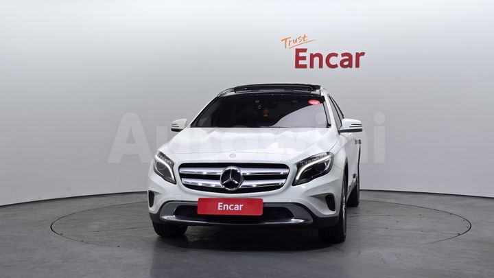 Mercedes Benz GLA Class 2015 — 3