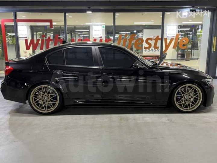 BMW M 2015 — 3