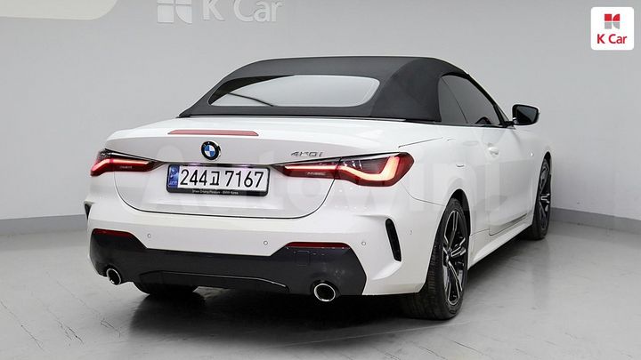 BMW 4 Series 2022 — 4