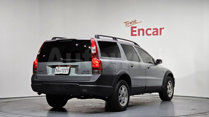 Volvo XC70