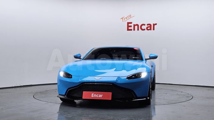Aston Martin Vantage 2019 — 3