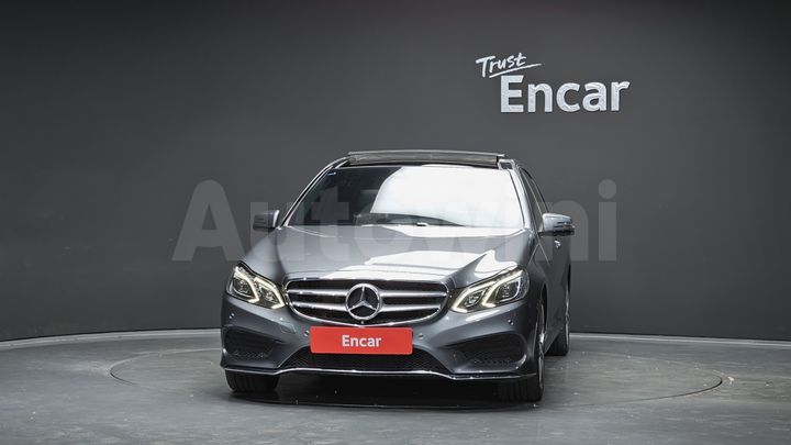Mercedes-Benz E Class 2016 — 3