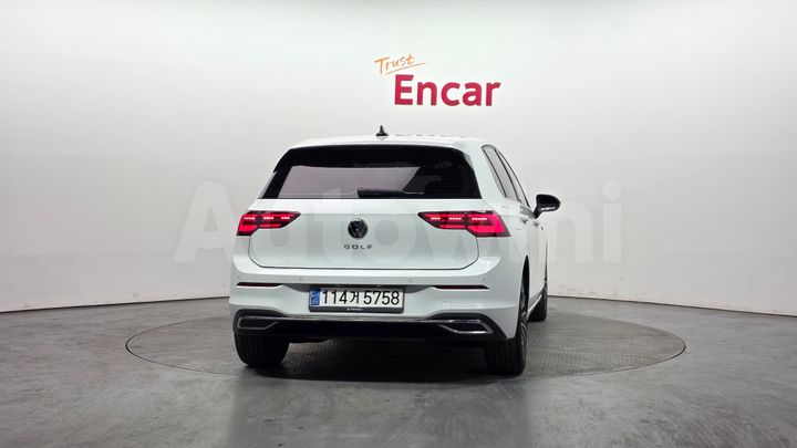 Volkswagen Golf 2022 — 4