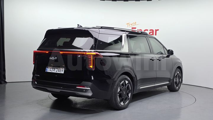 Kia Carnival 2024 — 2