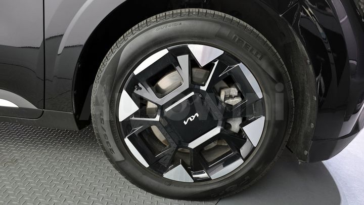 Kia Carnival 2024 — 5