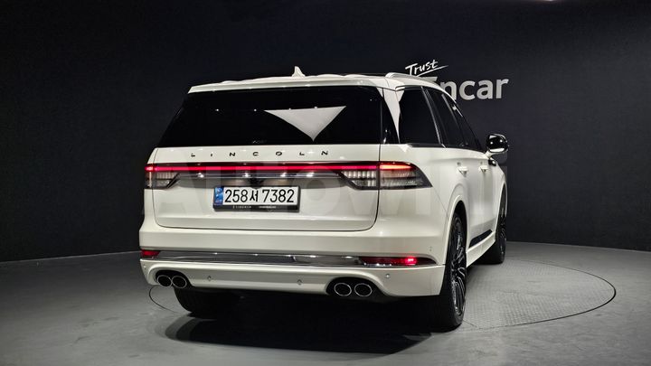 Lincoln Aviator 2020 — 4