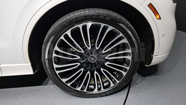 Lincoln Aviator 2020 — 5