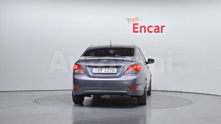 Hyundai Accent 2014 — 4