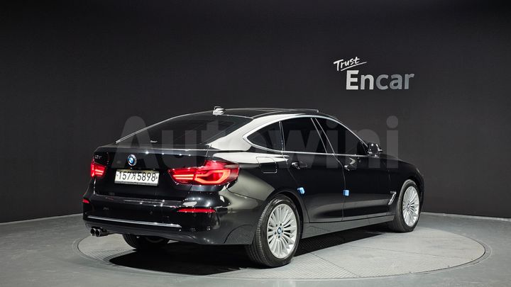 BMW 3 Series 2020 — 2