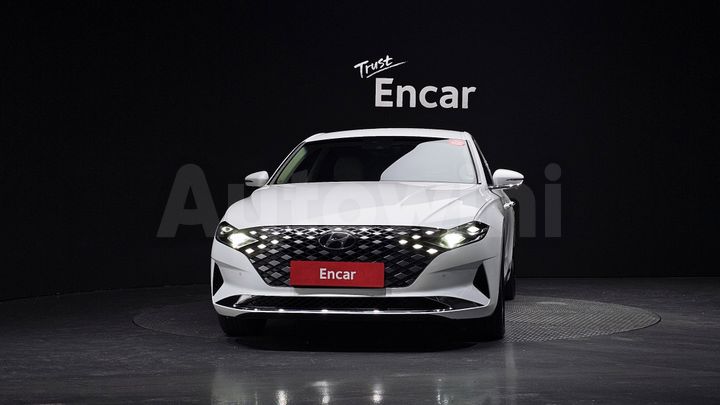 Hyundai Grandeur 2022 — 3