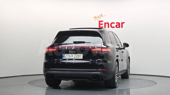 Porsche Cayenne 2021 — 4