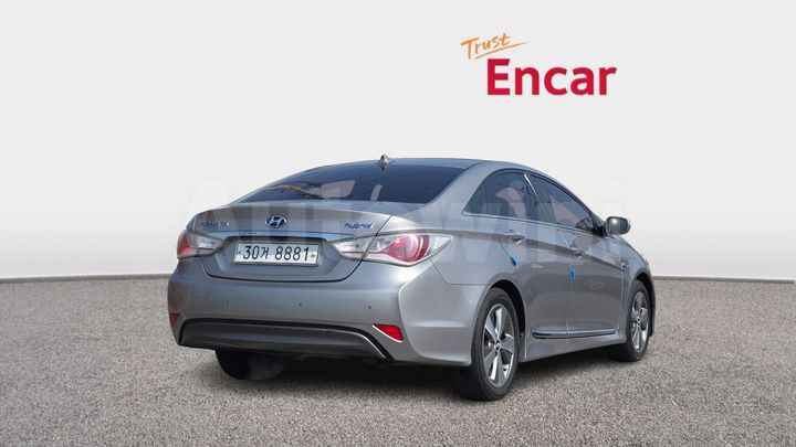 Hyundai Sonata 2012 — 2