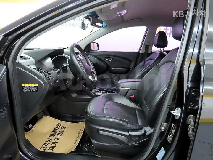 Hyundai Tucson 2012 — 5