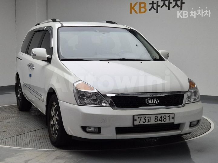 Kia Carnival 2014 — 4