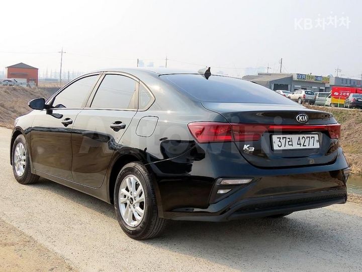 Kia K3 2019 — 3