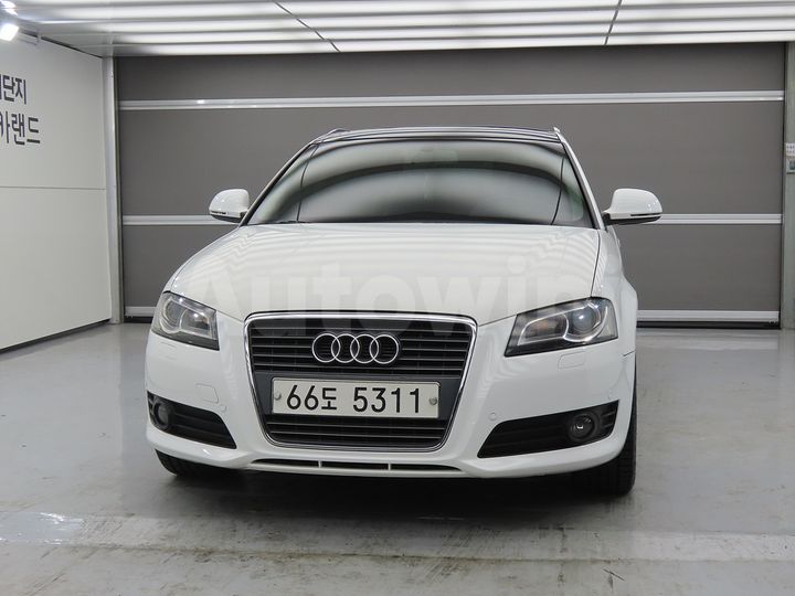 Audi A3 2010 — 2