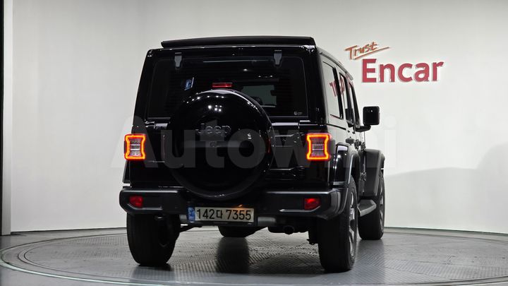 Jeep Wrangler 2022 — 3