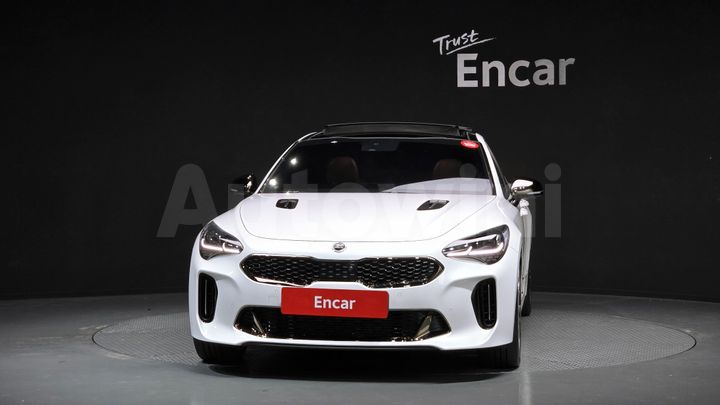 Kia Stinger 2020 — 3
