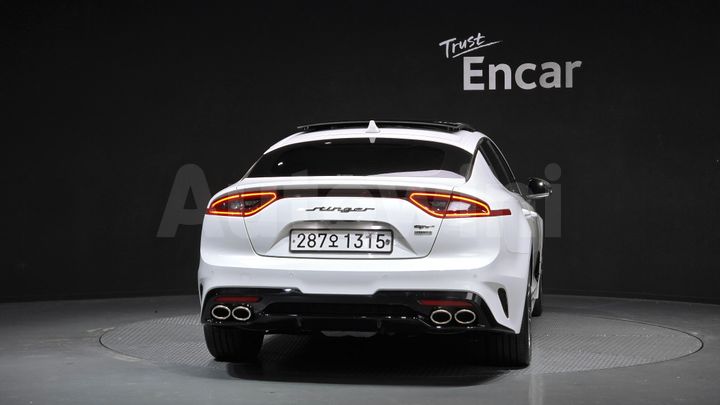 Kia Stinger 2020 — 4