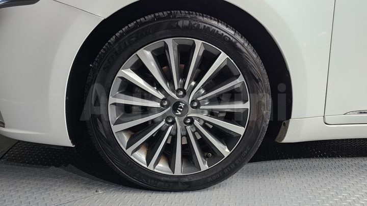 Kia K7 2018 — 5