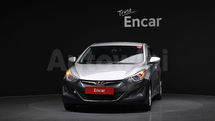 Hyundai Avante 2014 — 3