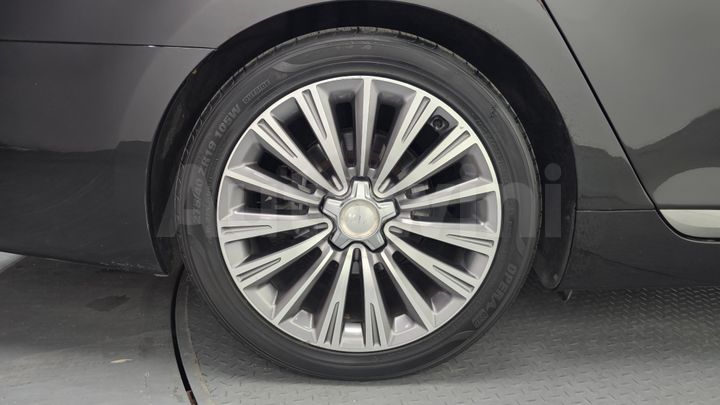 Kia K9 2016 — 5