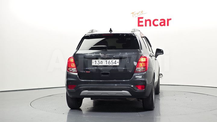 Chevrolet Trax 2017 — 4