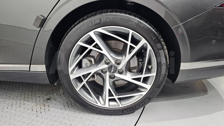 Genesis G90 2022 — 5