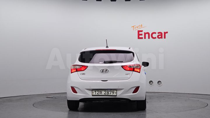 Hyundai i30 2015 — 4
