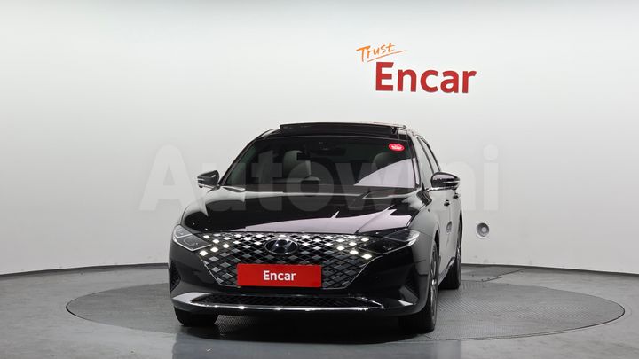 Hyundai Grandeur 2022 — 3