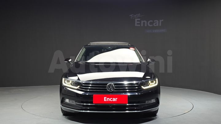 Volkswagen Passat 2018 — 3