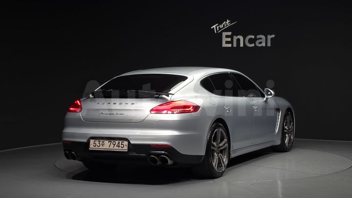 Porsche Panamera 2014 — 2