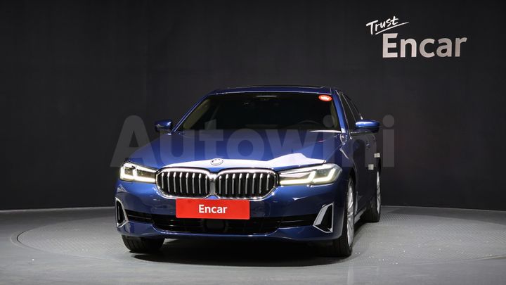 BMW 5 Series 2021 — 3