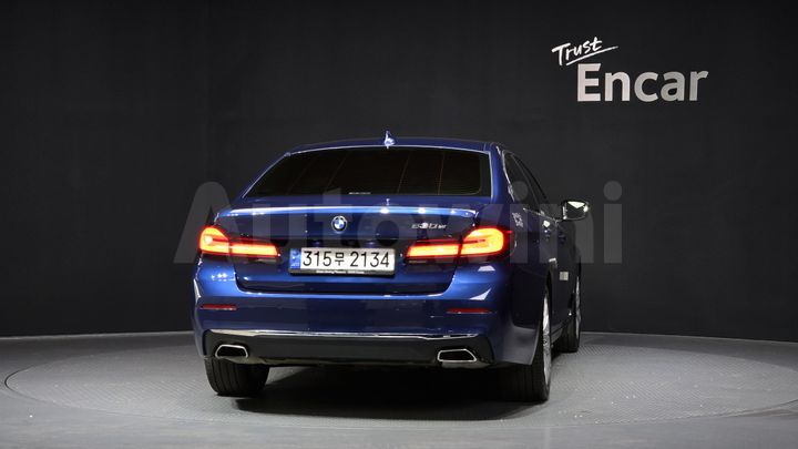 BMW 5 Series 2021 — 4