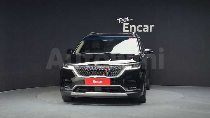 Kia Carnival 2021 — 3