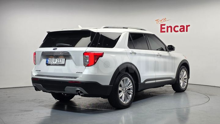 Ford Explorer 2021 — 2