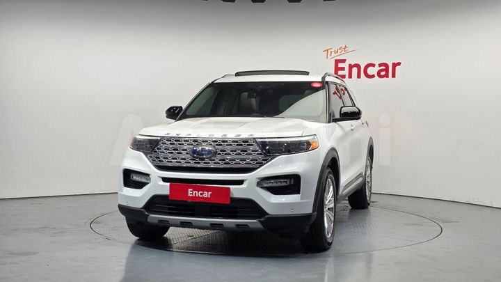 Ford Explorer 2021 — 3