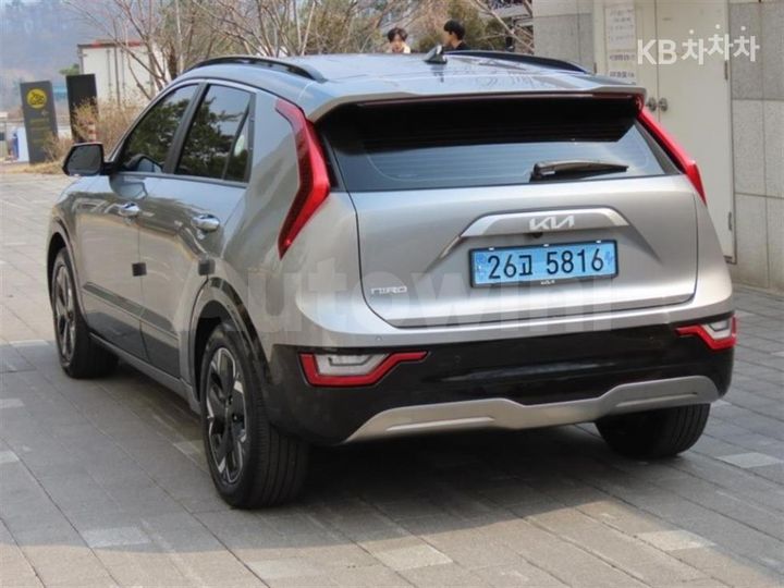 Kia Niro 2023 — 4