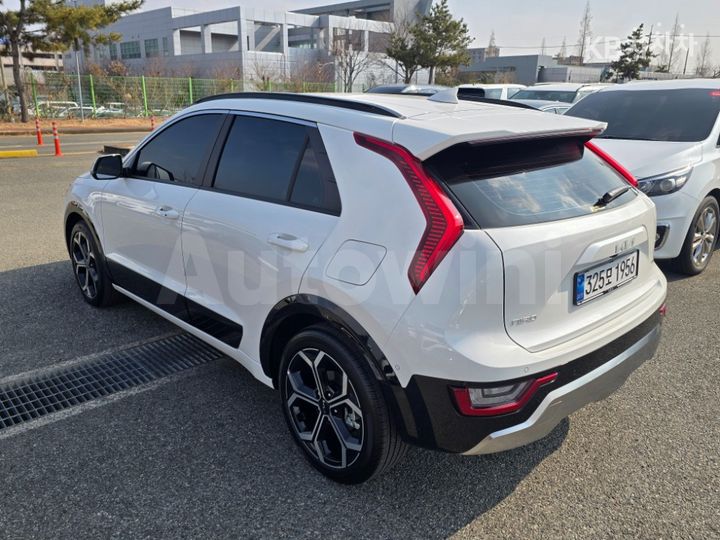 Kia Niro 2026 — 3